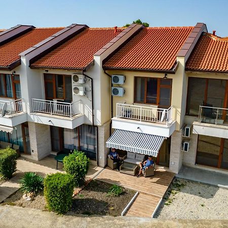 Guest House Veroni Forest 17 View Balchik Exterior photo